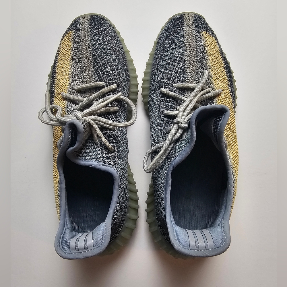 ADIDAS YEEZY BOOST 350 V2 ASH BLUE SIZE 9